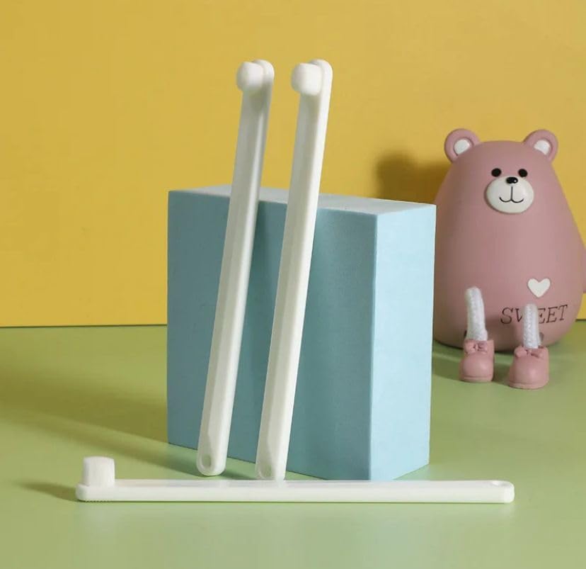 PET BATH BRUSH and TOOTH BRUSH KIT for PETS/DOG Scrubber for Bath with Pet Toothbrushes for Long Short Haired DOGS CATS SHOWER/DOG BATH SUPPLIES/DOG SHAMPOO BRUSH